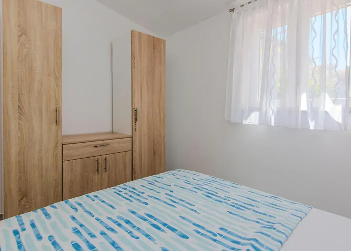 Apartman Awesome In With Wifi Vir
